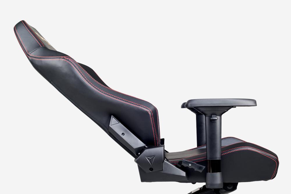 Omega Gaming Chair 1